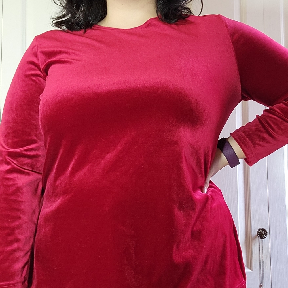 Vintage Red Velvet Long Sleeve